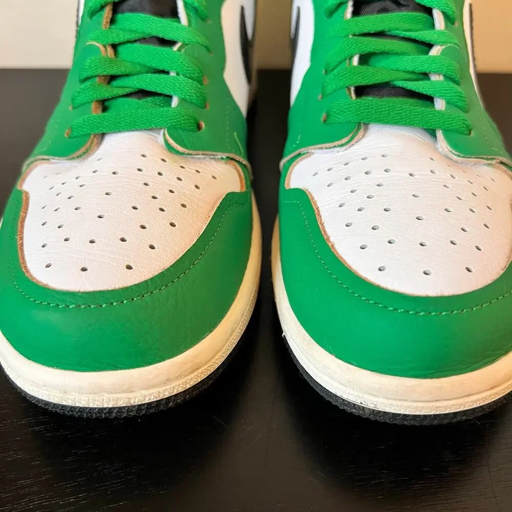 Nike Air Jordan 1 Retro High OG Lucky Green Women’s 9.5